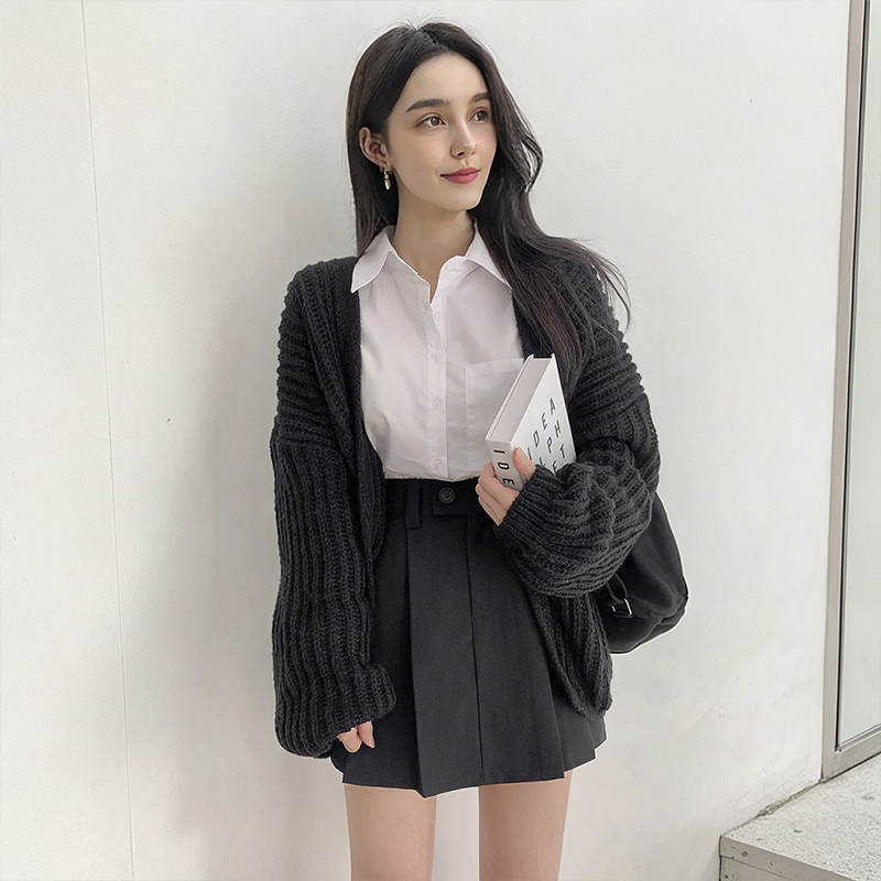 Damen-Strickjacke, gestrickte Strickjacke, oversized Strickjacke, locker geschnittene Strickjacke